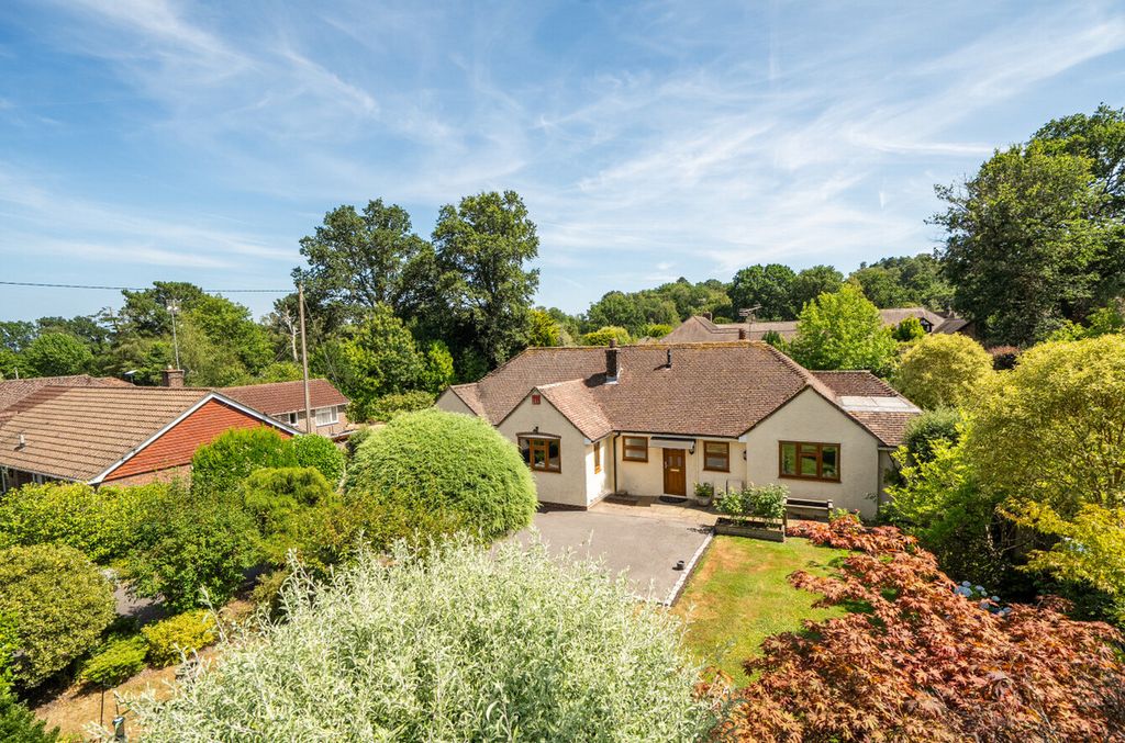 Property photo 1 of 18