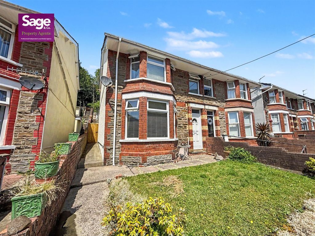 Property photo 1 of 27