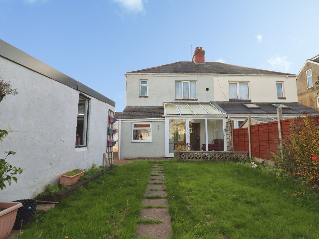 Property photo 2 of 15