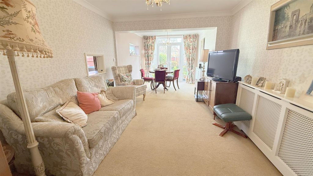 Property photo 2 of 11 20260224_120041760_Ios.Jpg