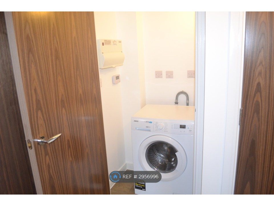 Property photo 3 of 30