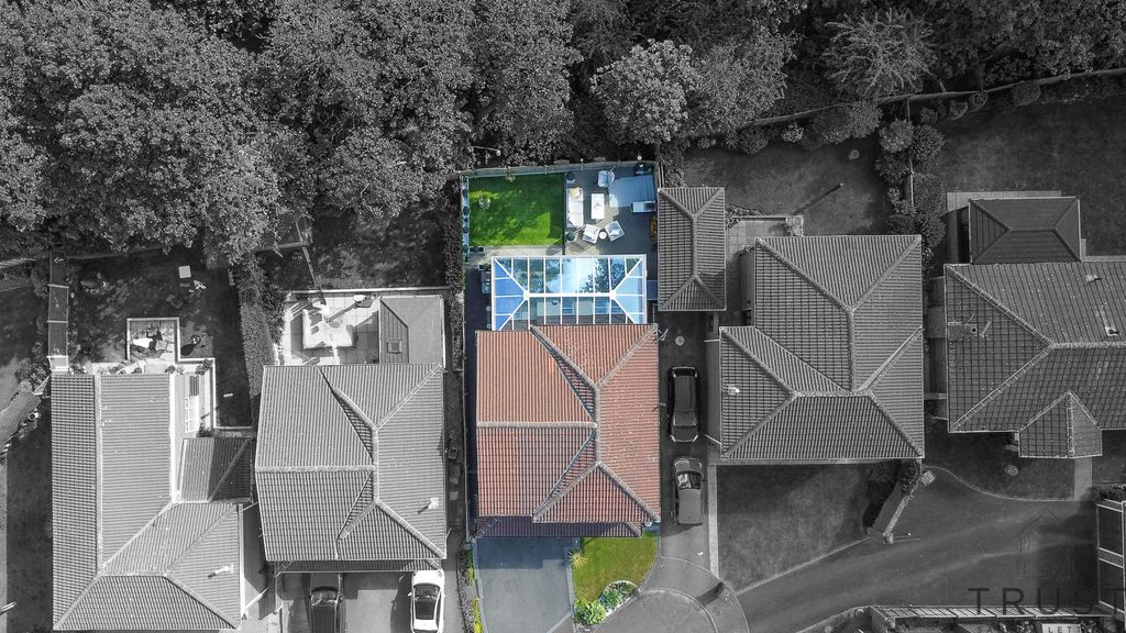 Property photo 3 of 39