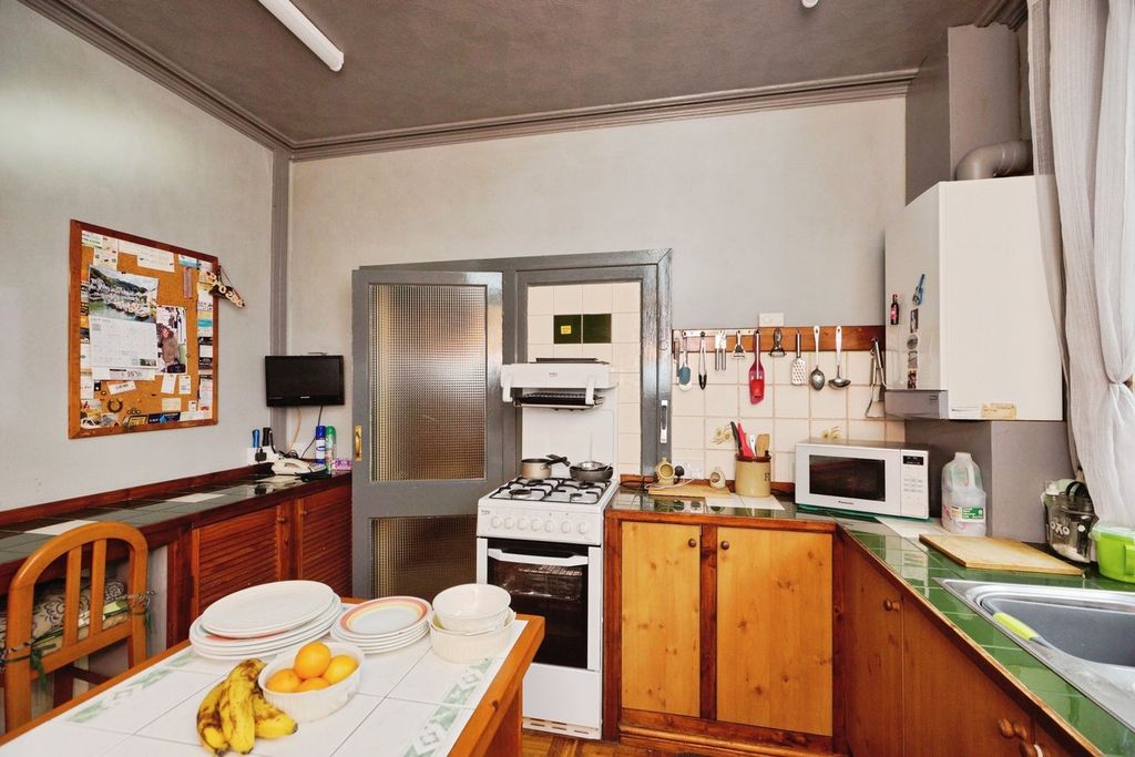 Additional image 8 of 4 bed town house for saleRoche Terrace, Porthmadog LL49