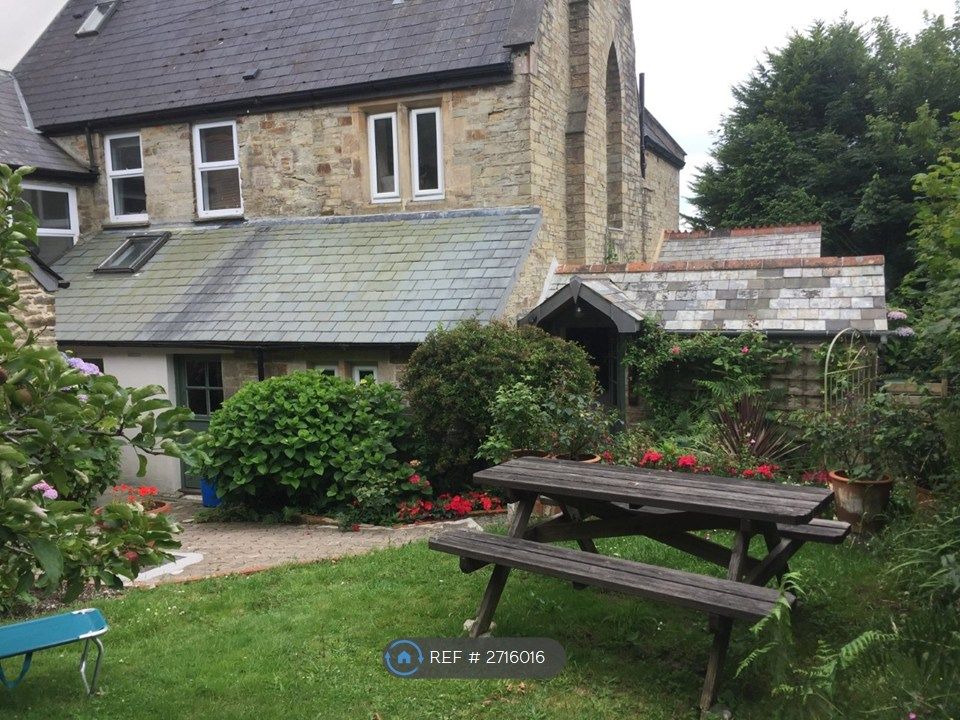 Property photo 3 of 20 Private Garden