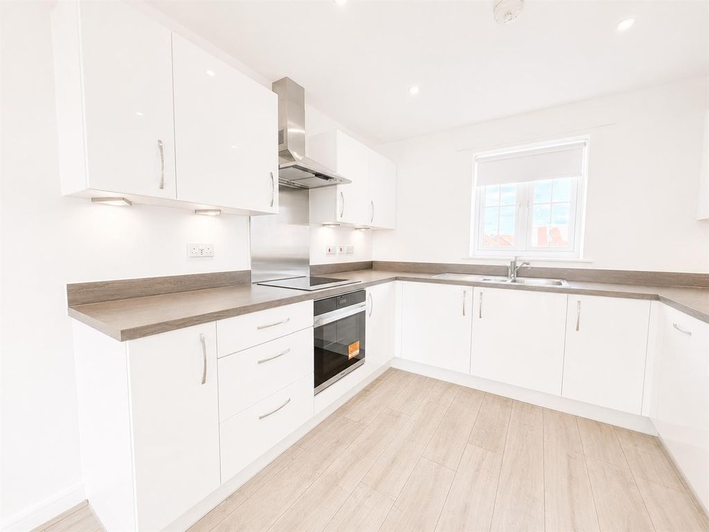 Property photo 2 of 9 Kitchen.Png