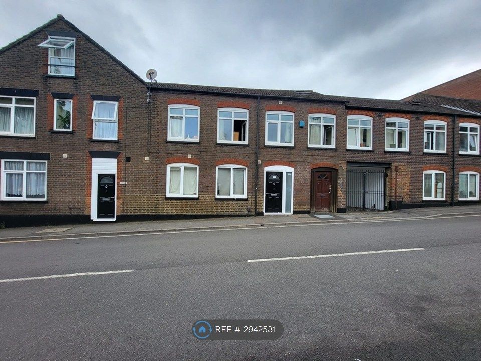 Property photo 1 of 6 Front