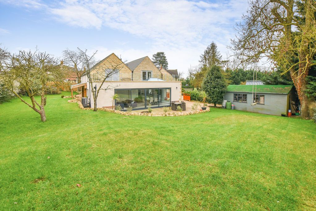 Property photo 2 of 40 Photo 38