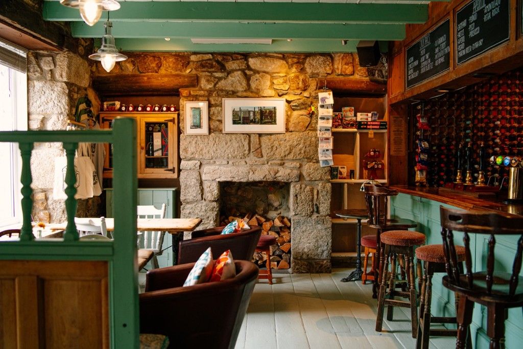 Property photo 3 of 11 Photo 4