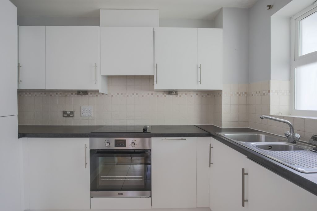 Property photo 3 of 15 Imgl6965