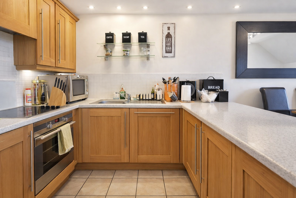 Property photo 2 of 4