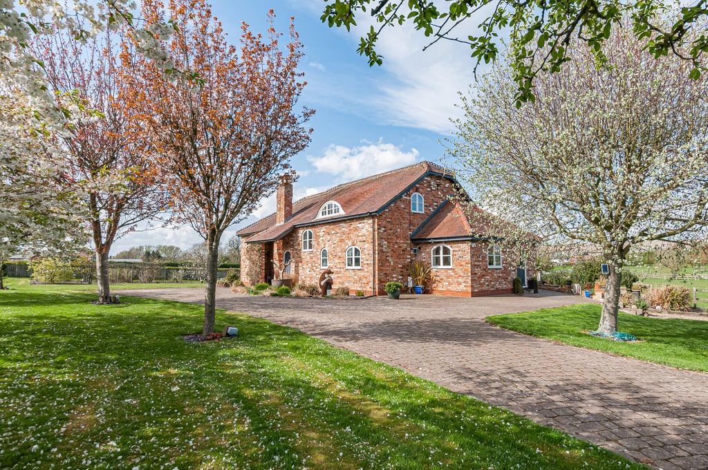 Property photo 1 of 49 West Meadows - New Externals2.Jpg