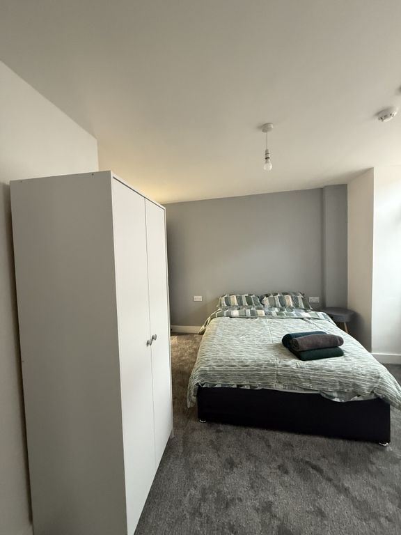 Additional image 2 of 2 bed flat to rentHull HU1