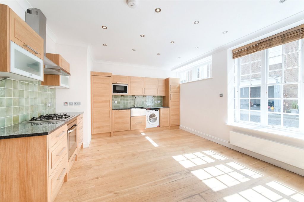 Property photo 2 of 7 Picture No. 73