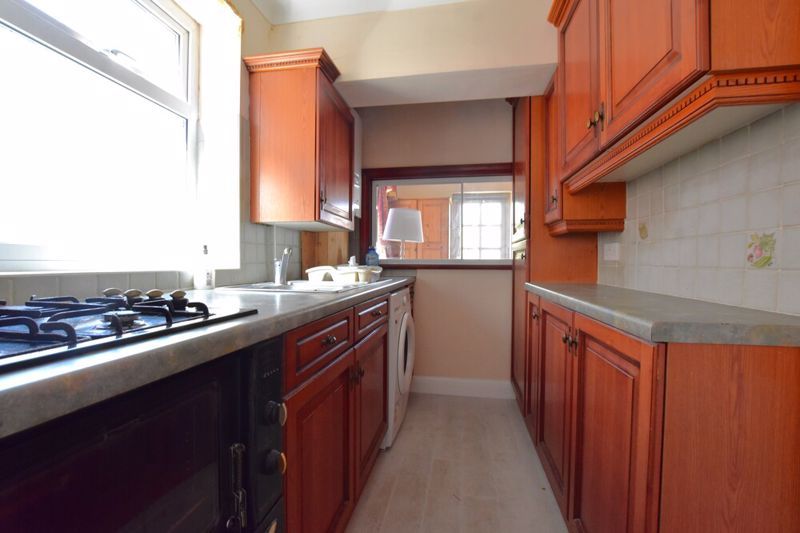 Property photo 3 of 16 Photo 9