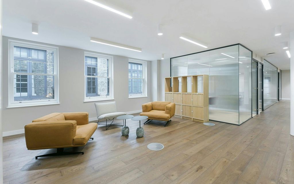 Property photo 1 of 5 065A8c30-85d5-46A7-8785-F5416A7ba9B9.Jpg