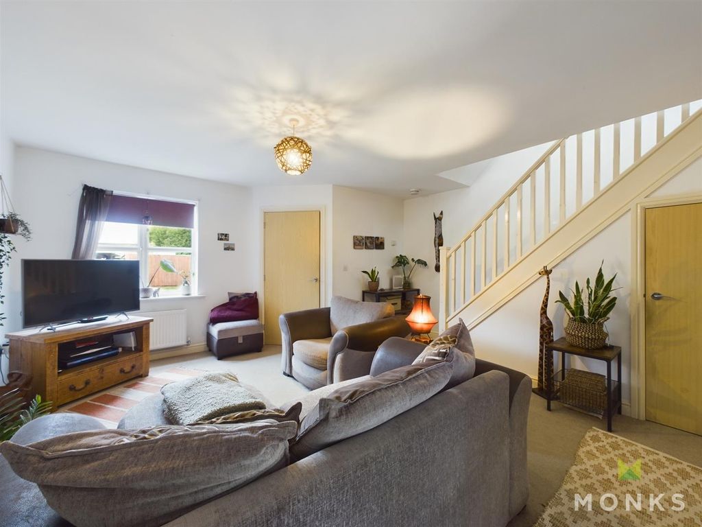 Property photo 3 of 14 Cam01348G0-Pr0475-Still008.Jpg