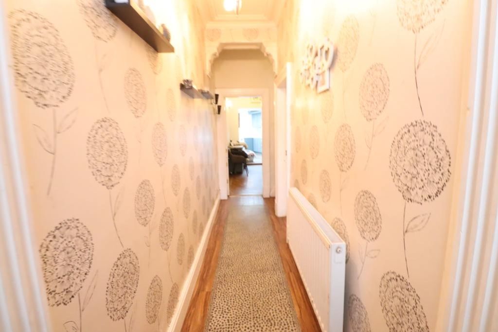 Property photo 2 of 14 Hall
