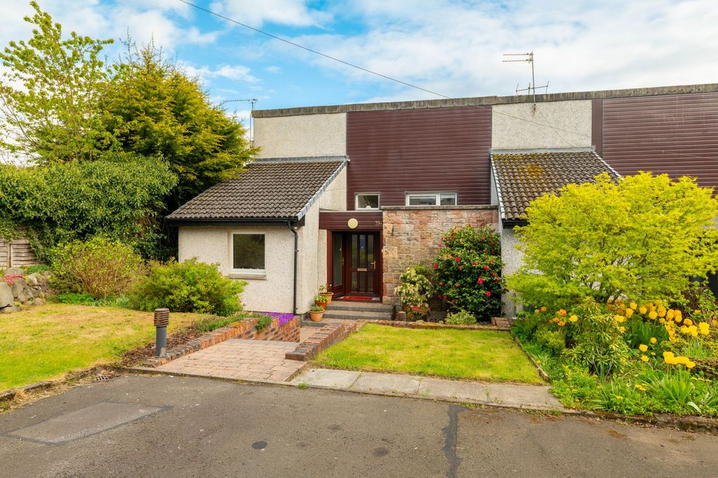 Property photo 1 of 35