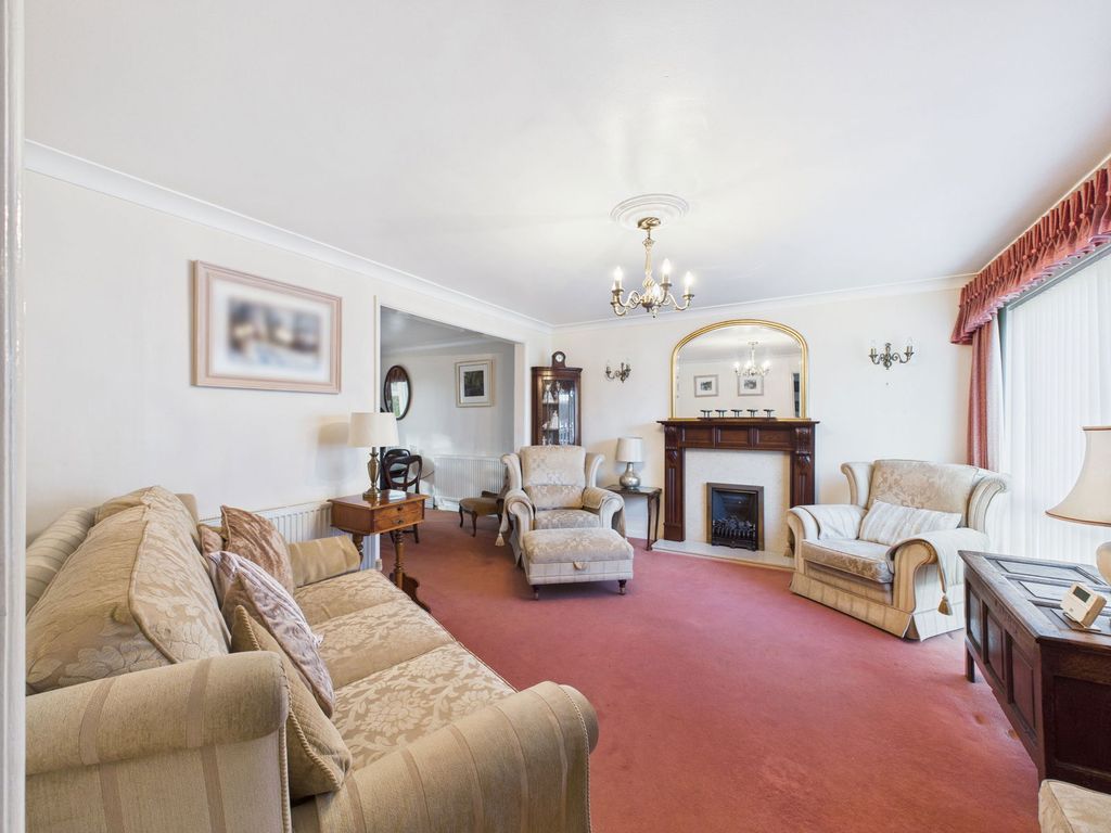 Property photo 2 of 26