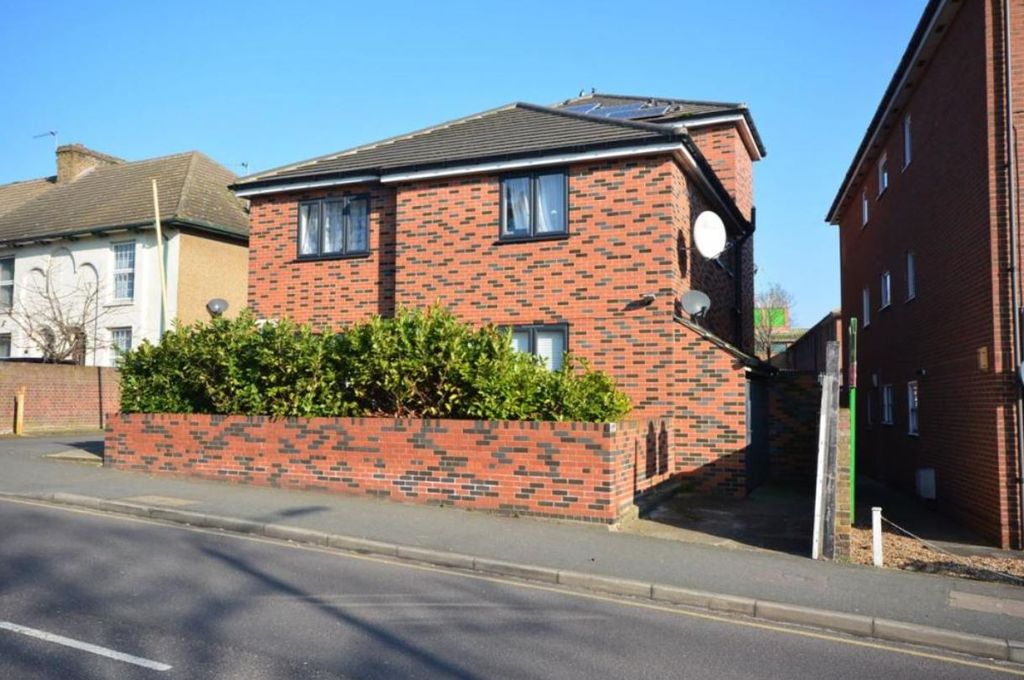 Property photo 1 of 6