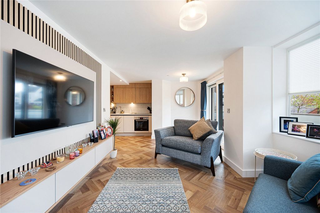 Additional image 6 of 2 bed flat to rentFiremans Square, Chester, Cheshire CH1