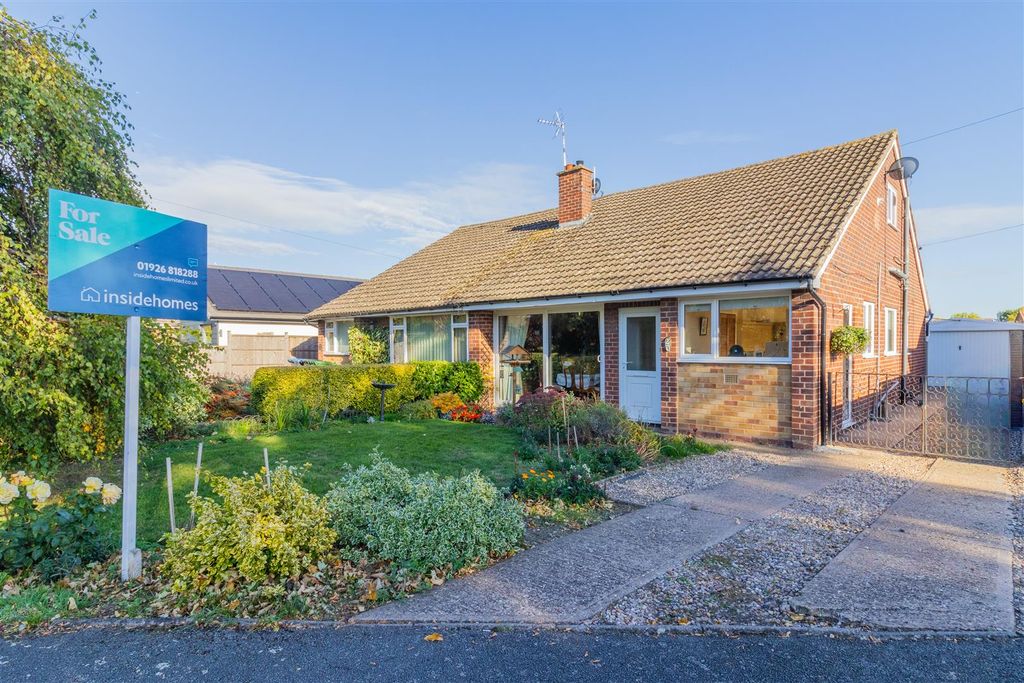 Property photo 3 of 33