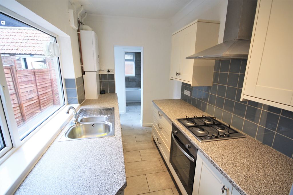 Property photo 3 of 10 Img_1135