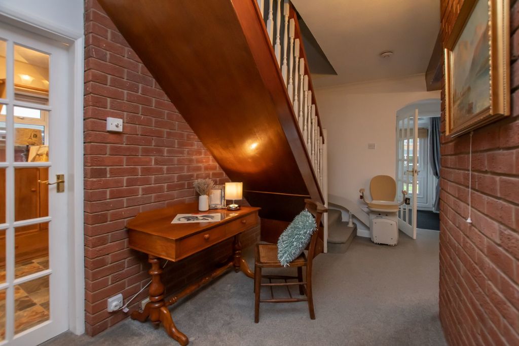 Additional image 2 of 4 bed detached house for saleWoodrow Park, Grimsby DN33
