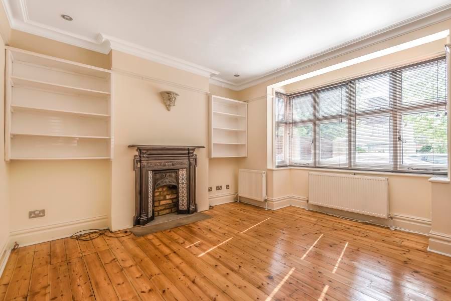 Property photo 2 of 13