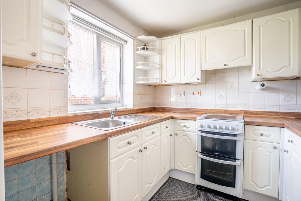 Property photo 3 of 12 30 S-2.Jpg