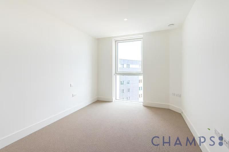 Property photo 3 of 9 Gallery