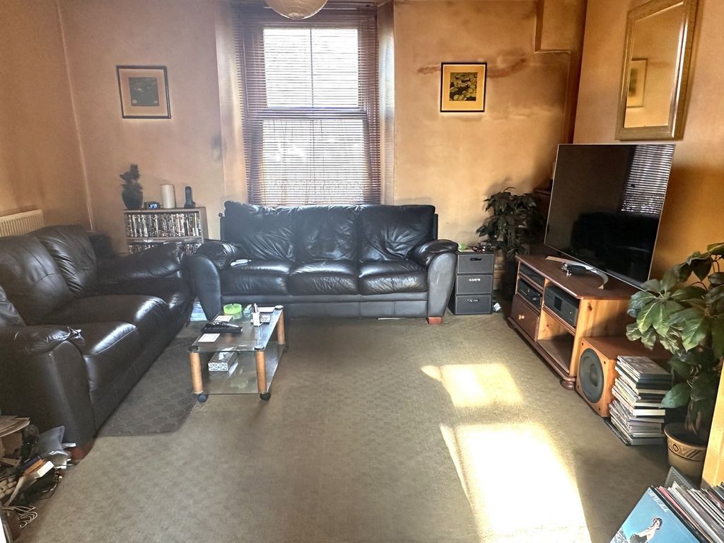 Property photo 3 of 9 Not Specified