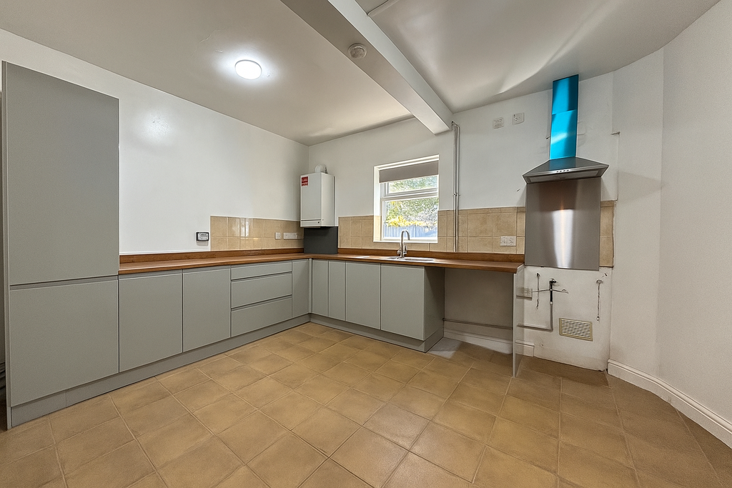 Property photo 1 of 9 Kitchen