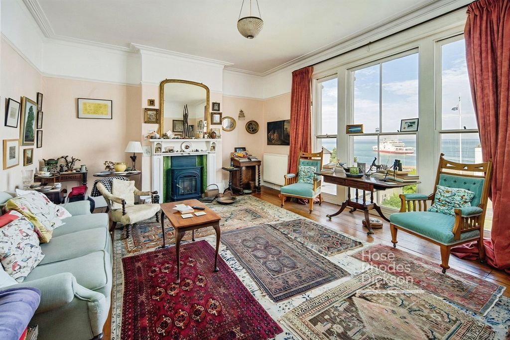 Property photo 3 of 19 Pbox-Img.Jpg