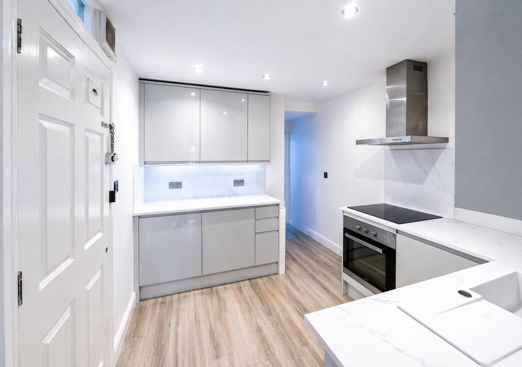 Property photo 2 of 10 8.Png