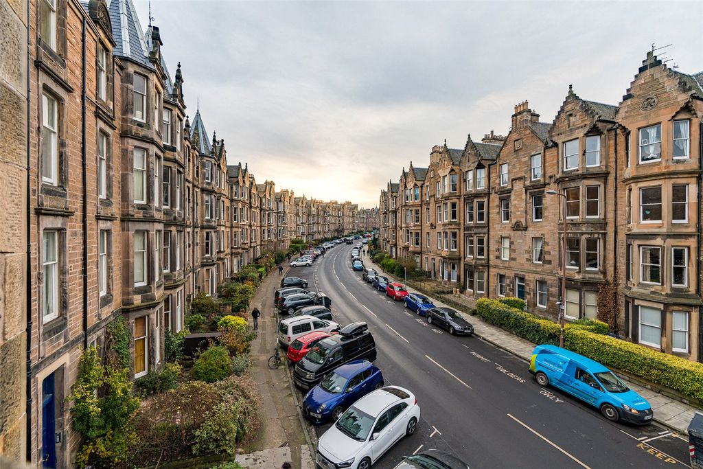 Property photo 1 of 13 Marchmont Crescent