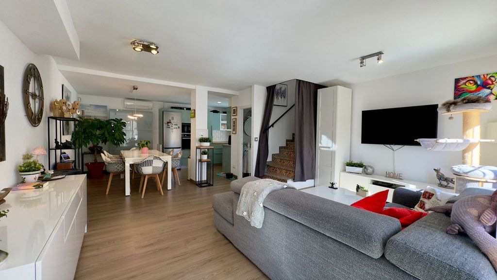 Property photo 3 of 29