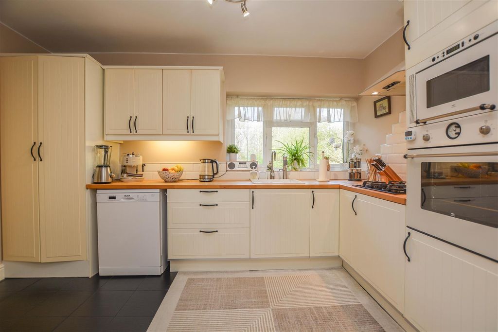 Property photo 3 of 12 Dsc_0198.Jpg