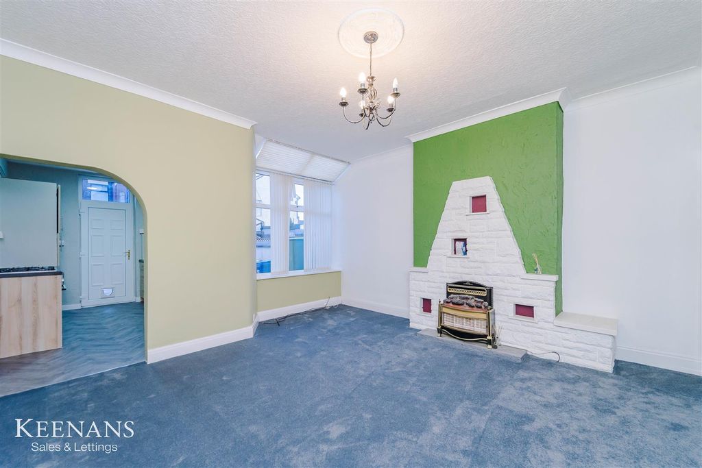 Property photo 3 of 22 2.Jpg