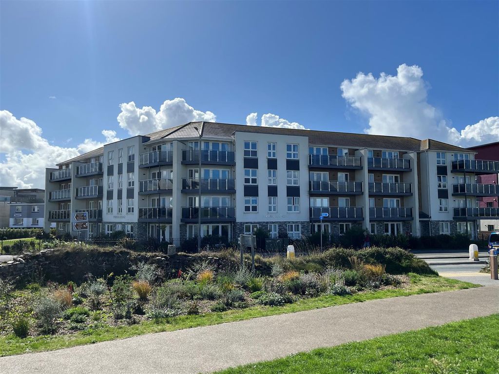 Property photo 1 of 15 Perran Lodge