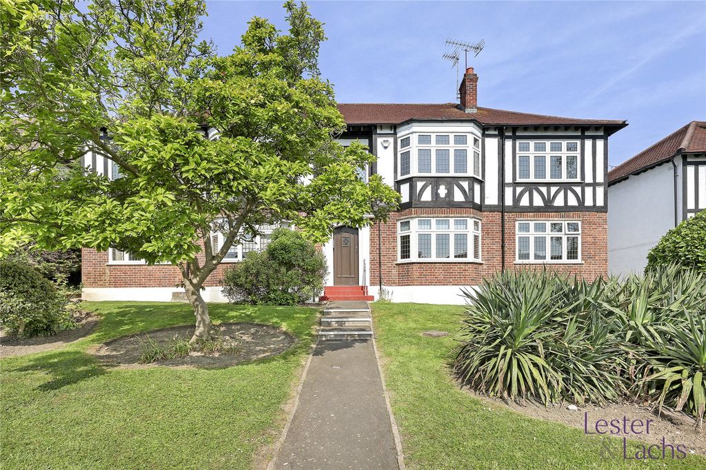 Property photo 1 of 15 Picture No. 06