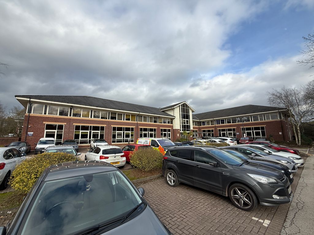 Property photo 1 of 5