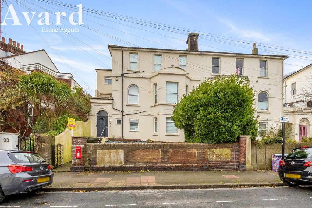 Property photo 1 of 23 5.Jpeg