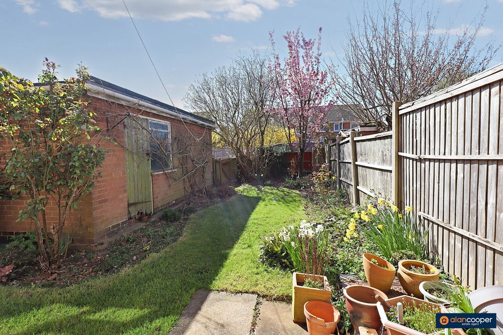 Property photo 2 of 14 3673394