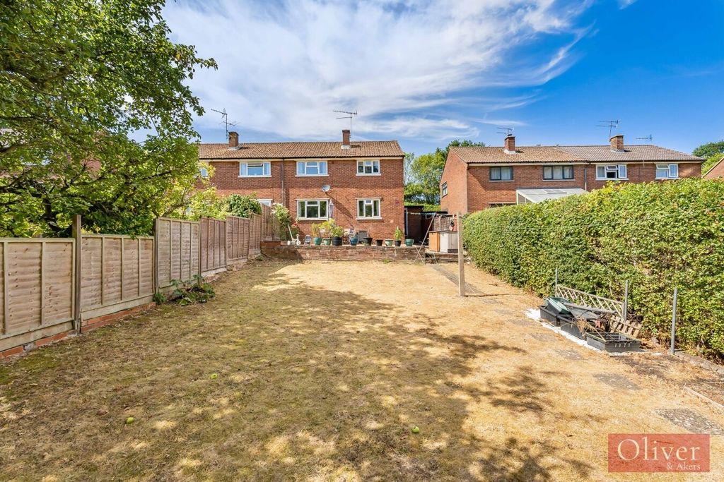 Property photo 1 of 16 Photo 12