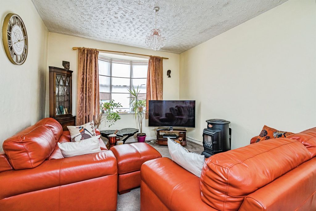 Property photo 2 of 15