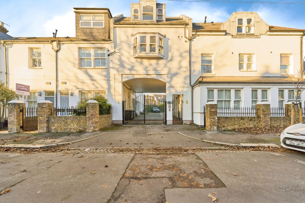 Property photo 1 of 20 1723746_30
