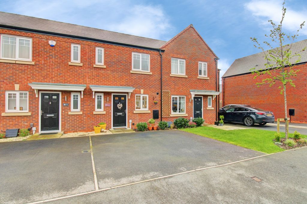 Property photo 1 of 17 Front Elevation