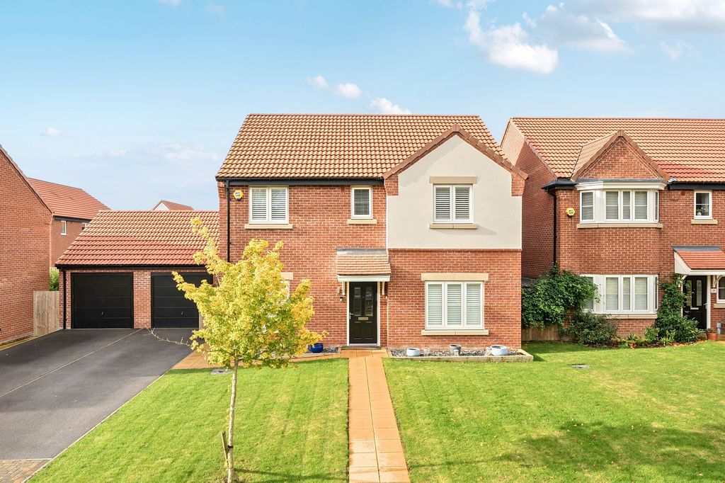 Property photo 1 of 22