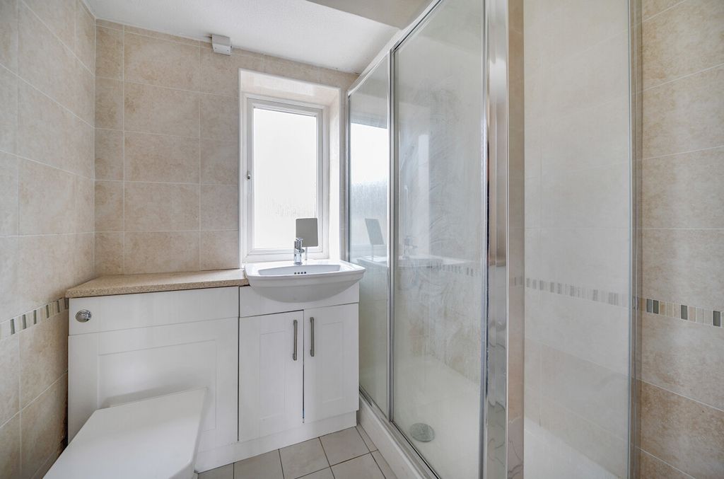 Property photo 3 of 19 Picture 3